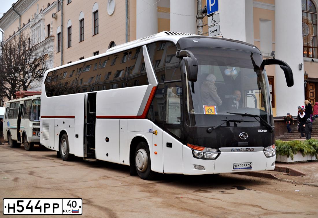 Фото автомобиля KING LONG (KLM) XMQ 6129, 2013 — госномер Н544РР40. Цвет: БЕЛЫЙ