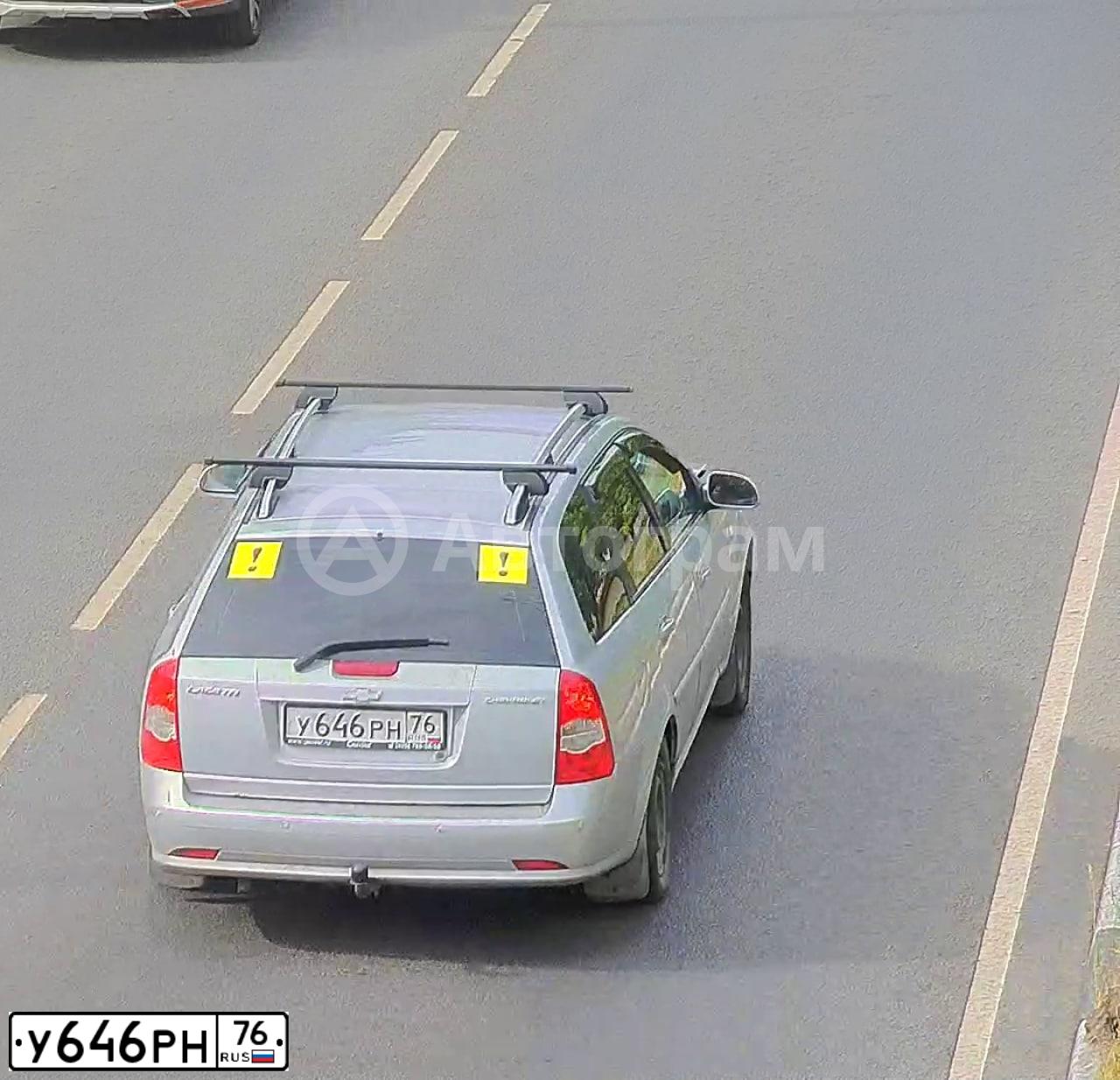 Фото автомобиля CHEVROLET T LACETTI, 2006 — госномер У646РН76. Цвет: СЕРЕБРИСТЫЙ