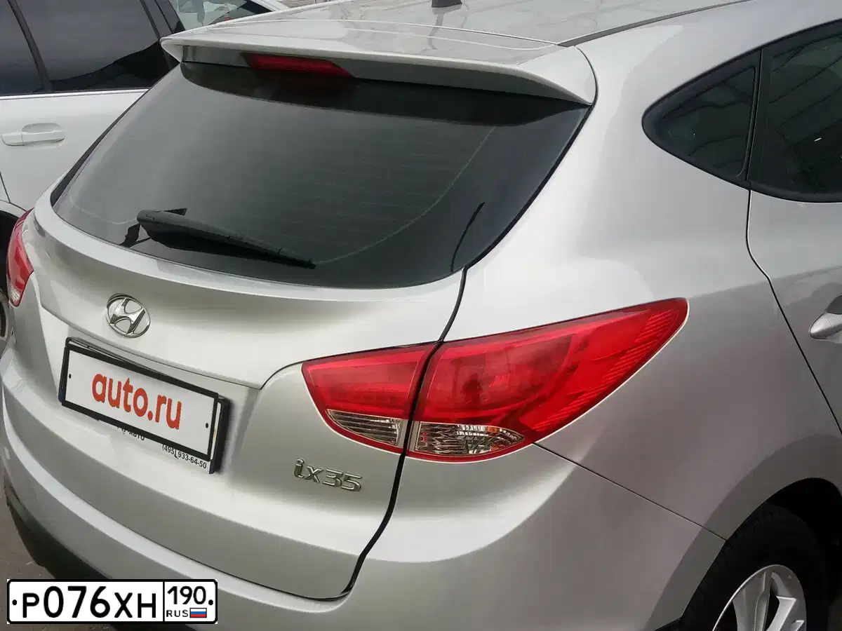 Фото автомобиля HYUNDAI IX35, 2012 — госномер А054КР193. Цвет: СЕРЕБРИСТЫЙ