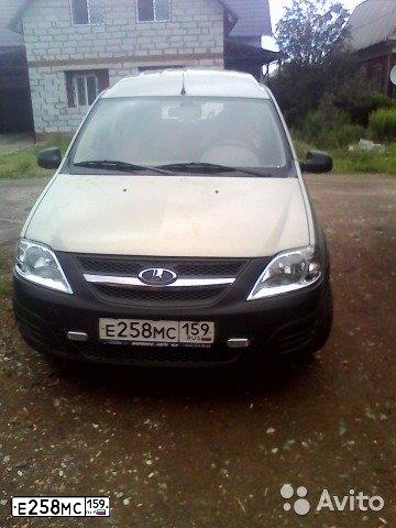 Фото автомобиля LADA LARGUS, 2014 — госномер Е258МС159. Цвет: СЕРО-БЕЖЕВЫЙ
