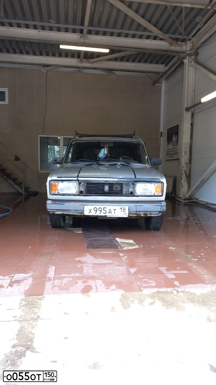 Фото автомобиля LADA 2104 LADA, 2007 — госномер Х995АТ18. Цвет: Алмазное серебро (Иные)