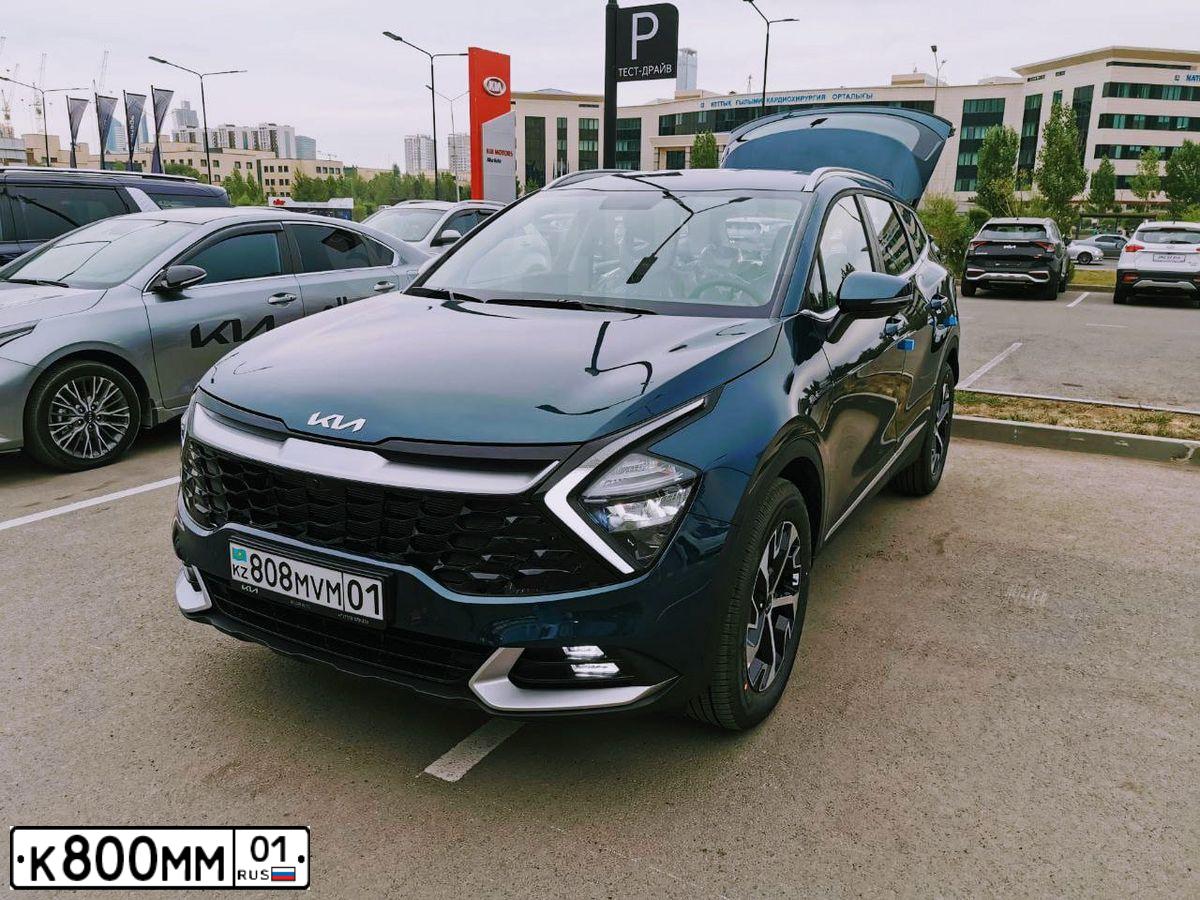 Фото автомобиля GAZ 3110 WOLGA, 2001 — госномер К800ММ01. Цвет: ЧЕРНЫЙ