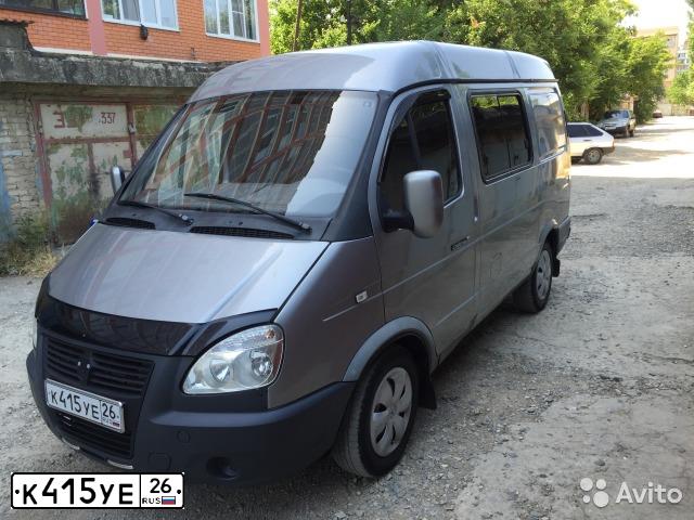 Фото автомобиля GAZ 2752 SOBOL, 2004 — госномер К415УЕ26. Цвет: СИЛЬВЕР