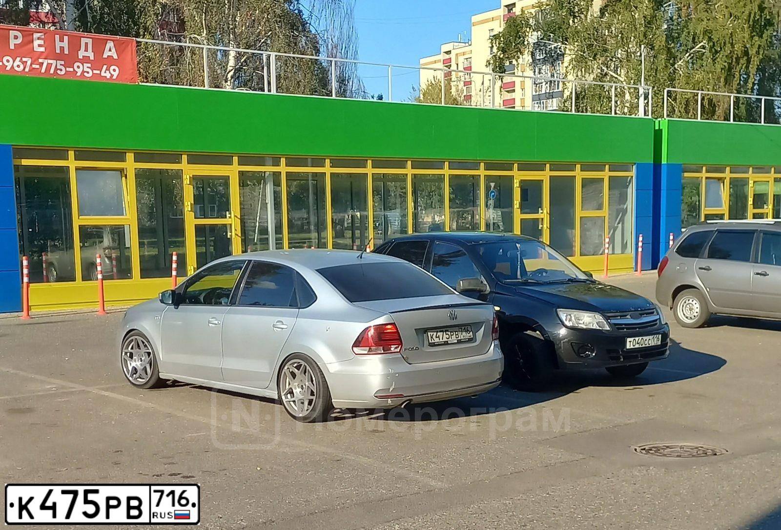 Фото автомобиля VOLKSWAGEN POLO, 2016 — госномер К475РВ716. Цвет: СВЕТЛО-СЕРЫЙ