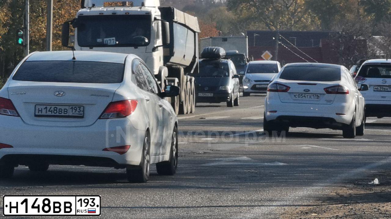 Фото автомобиля HYUNDAI SOLARIS, 2015 — госномер Н148ВВ193. Цвет: Белый