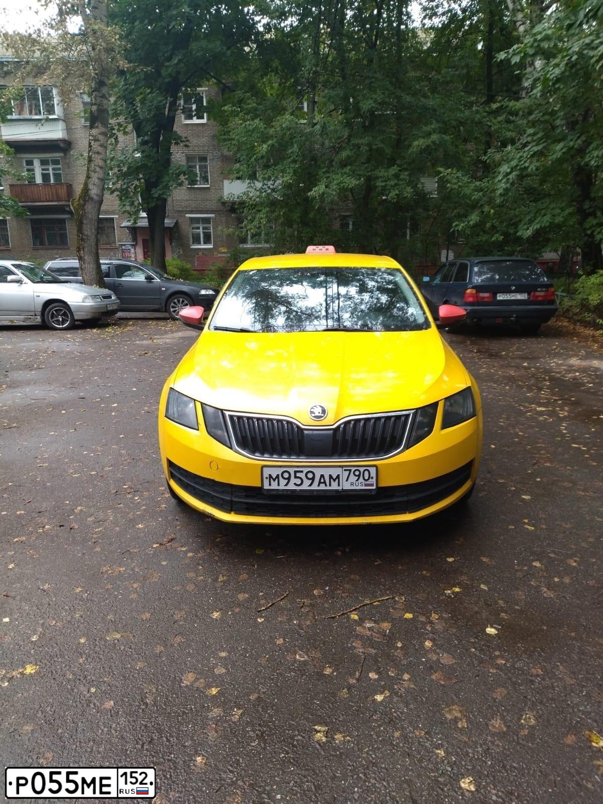 Фото автомобиля BMW SERIE 5, 1994 — госномер Р055МЕ152. Цвет: синий