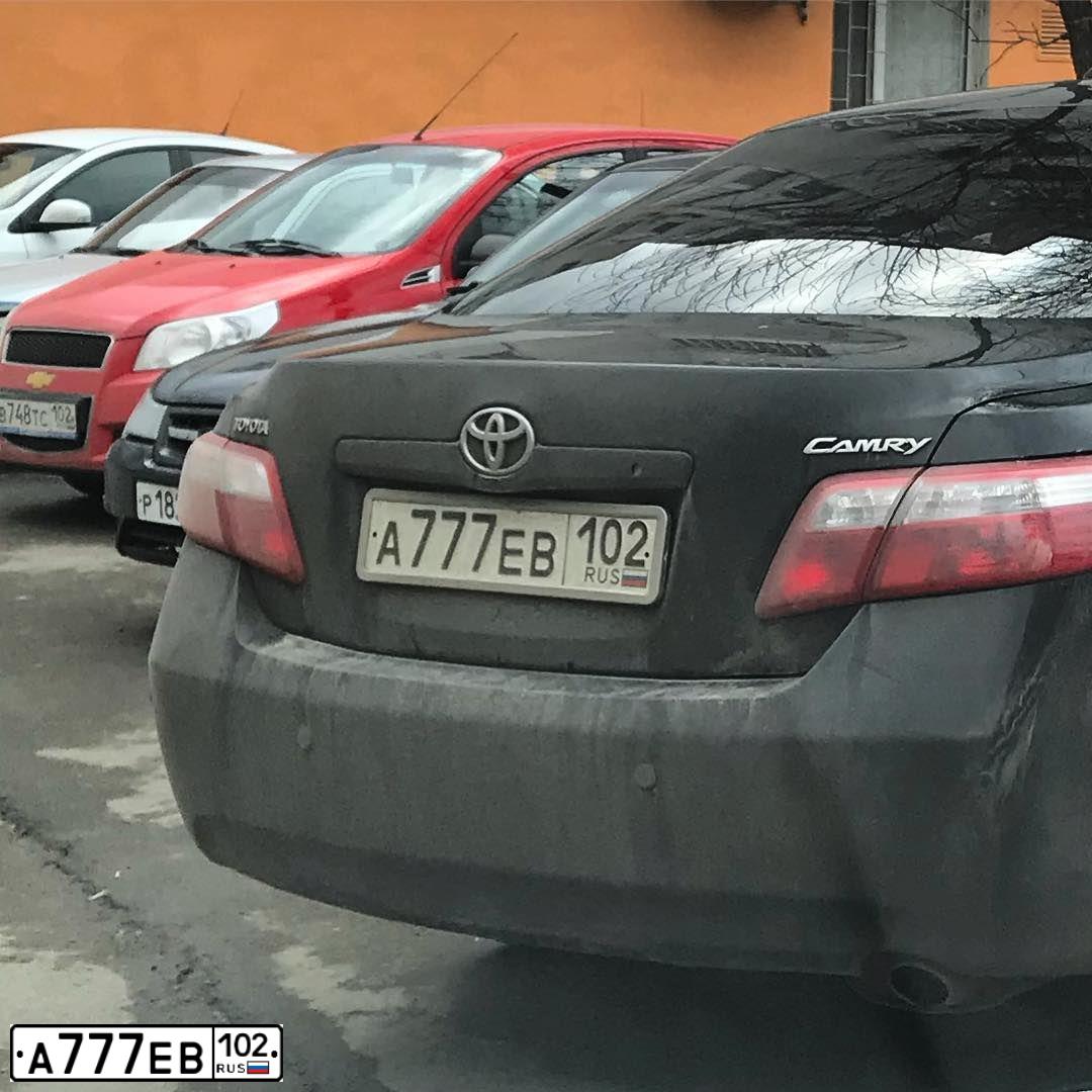 Фото автомобиля TOYOTA CAMRY, 2019 — госномер А777ЕВ102. Цвет: ЧЕРНЫЙ МЕТАЛЛИК