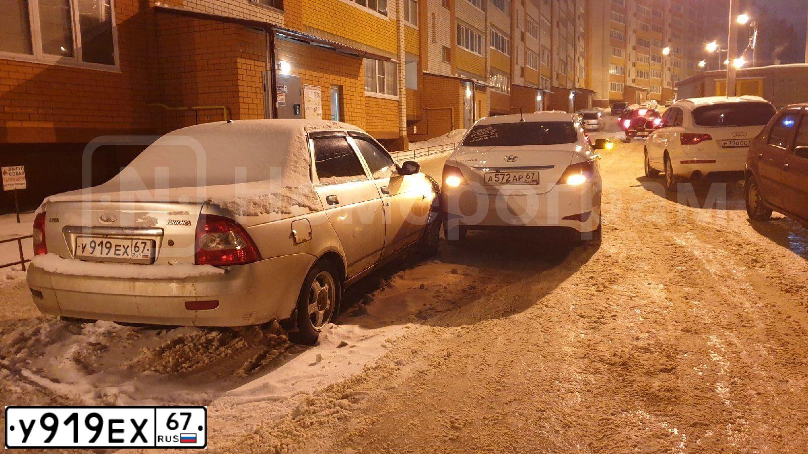 Фото автомобиля LADA PRIORA, 2009 — госномер А539ОК67. Цвет: Серебристый