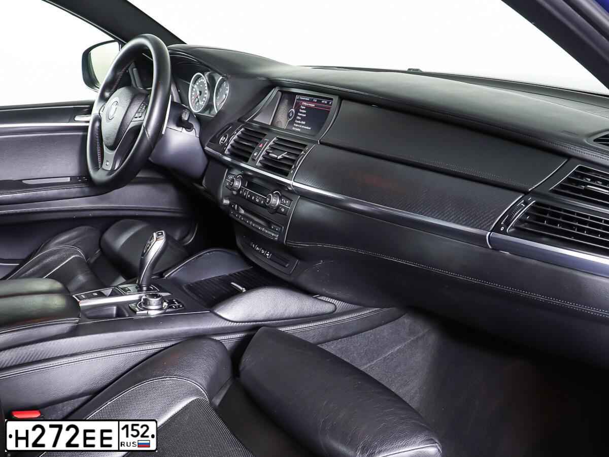 Фото автомобиля KIA RIO, 2015 — госномер Х729УУ152. Цвет: Коричневый