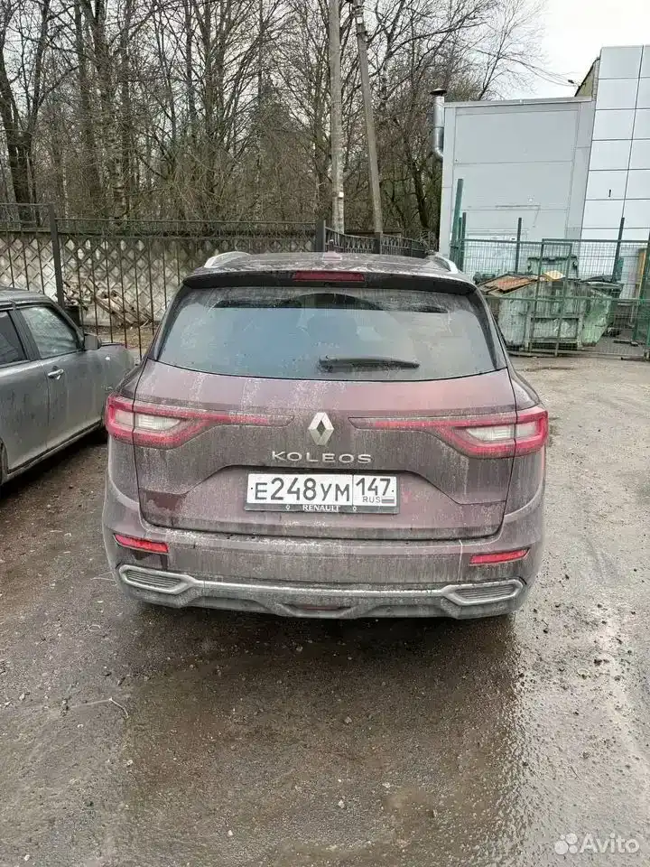Фото автомобиля RENAULT KOLEOS, 2019 — госномер Е248УМ147