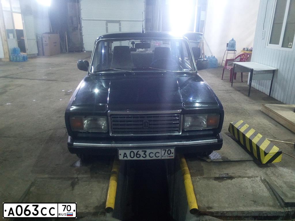 Фото автомобиля LADA 2107, 1987 — госномер К944ОВ142. Цвет: ТЕМНО-СИНИЙ