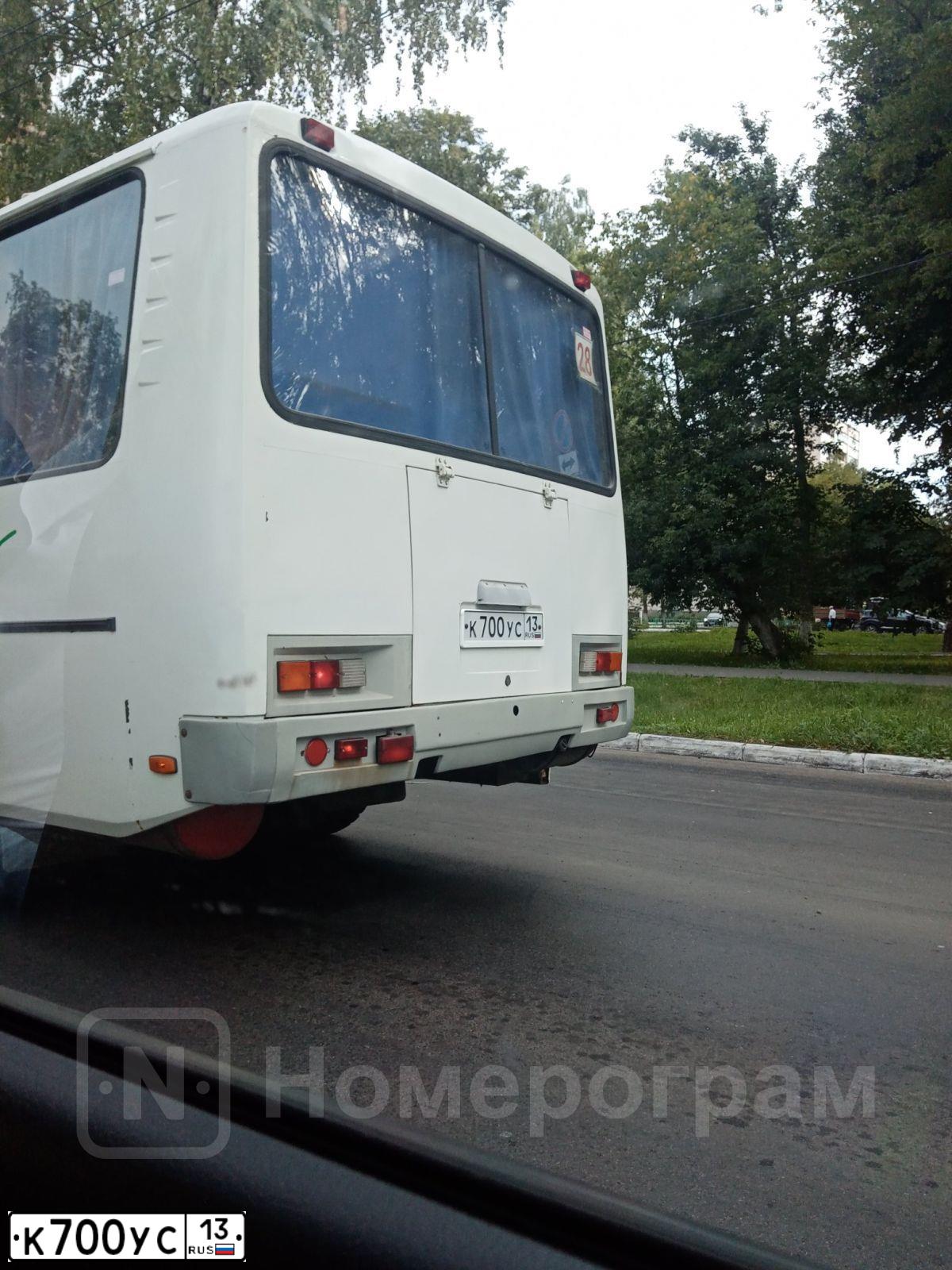 Фото автомобиля PAZ 3205, 2012 — госномер К700УС13. Цвет: Белый