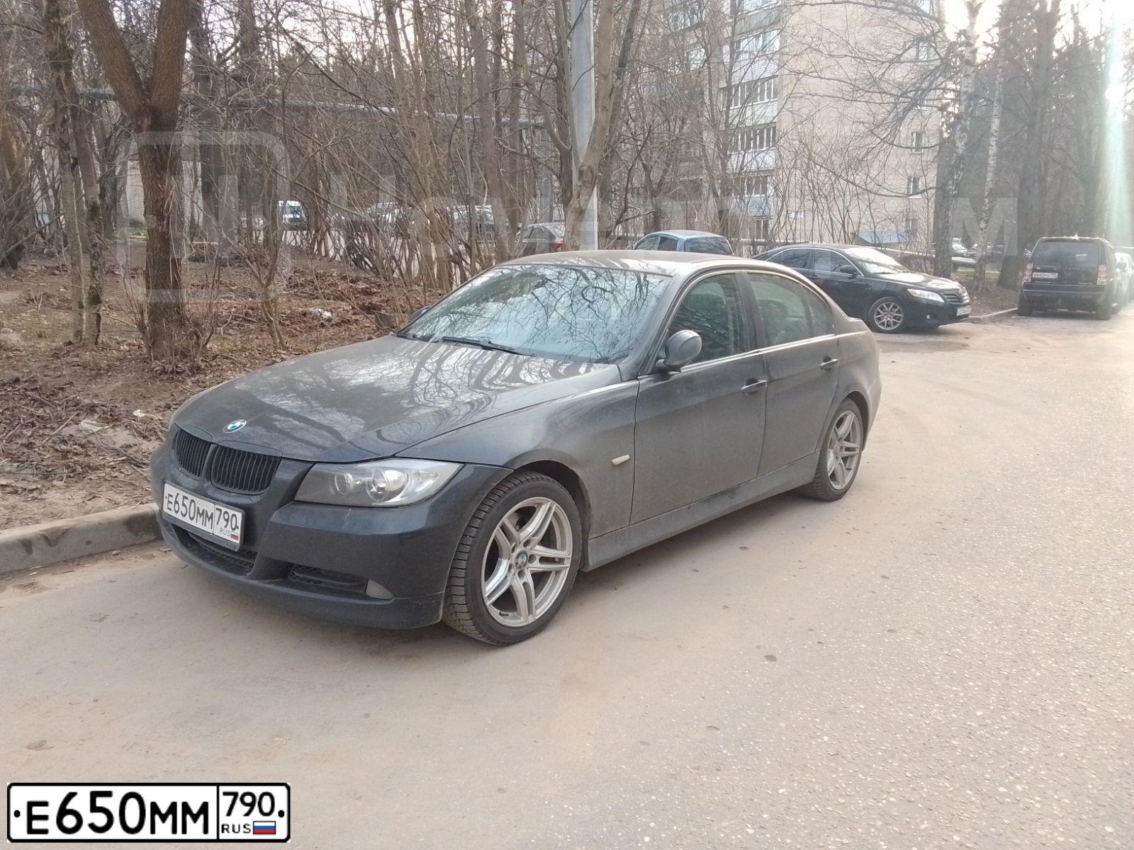 Фото автомобиля BMW SERIE 3, 2008 — госномер Е650ММ790. Цвет: ЧЕРНЫЙ