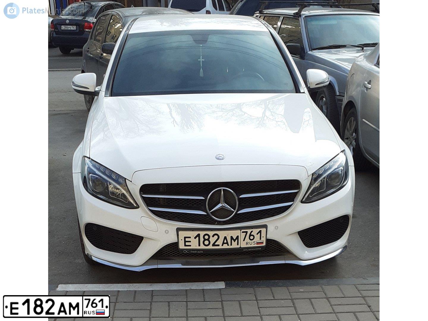 Фото автомобиля MERCEDES C-KLASSE, 2015. Цвет: БЕЛЫЙ