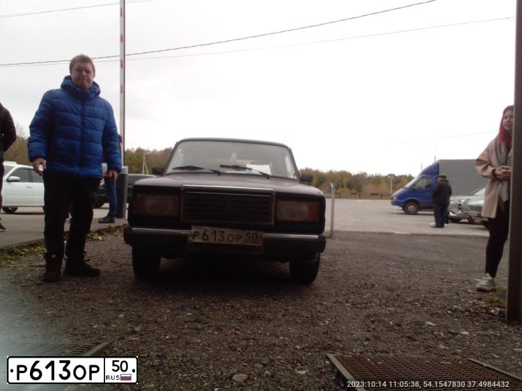 Фото автомобиля LADA 2107, 1997 — госномер У466ТН71. Цвет: БАКЛАЖАННЫЙ ФИОЛЕТОВЫЙ