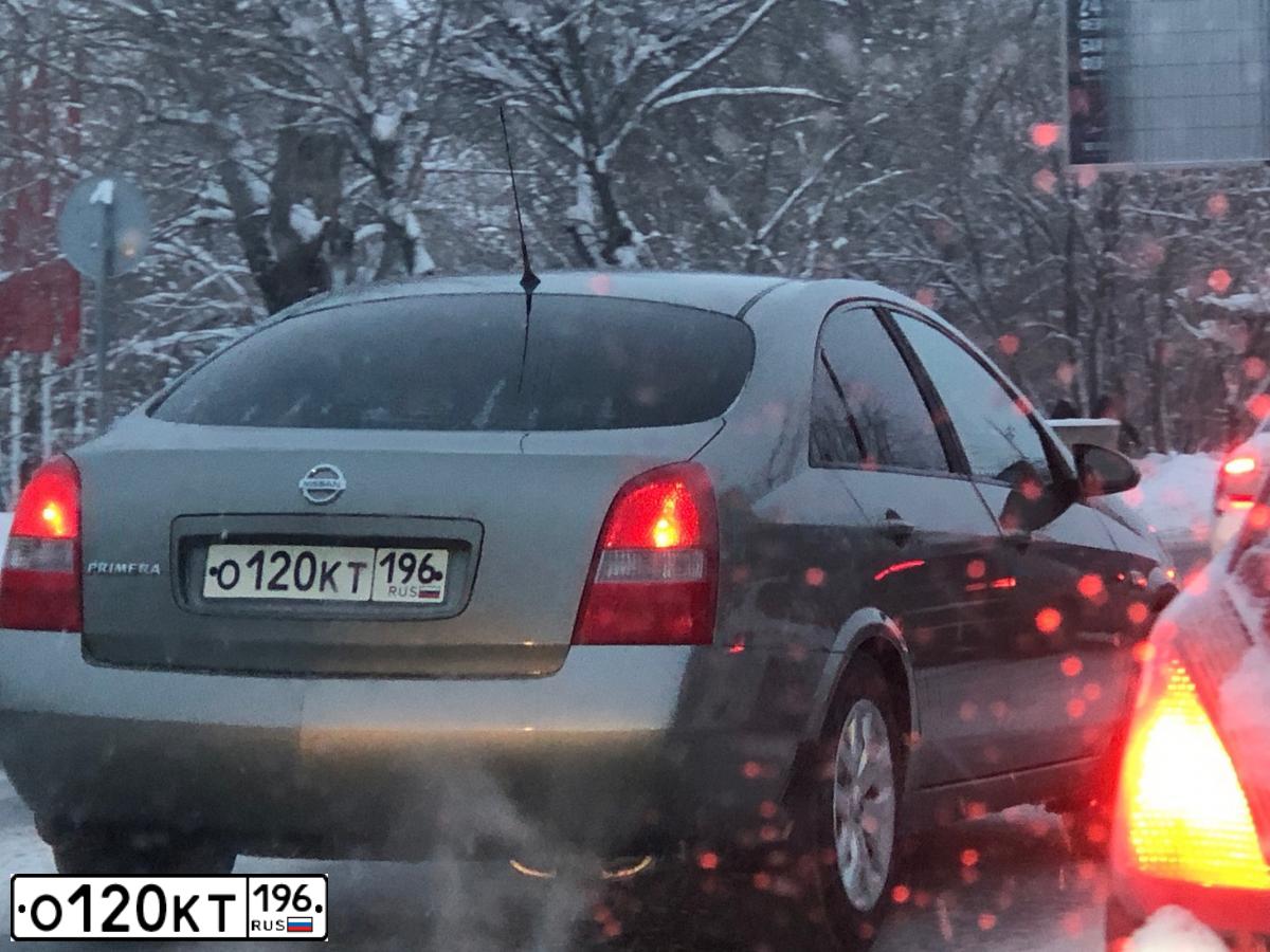 Фото автомобиля NISSAN PRIMERA, 2005 — госномер О120КТ196. Цвет: ЗЕЛЕНЫЙ