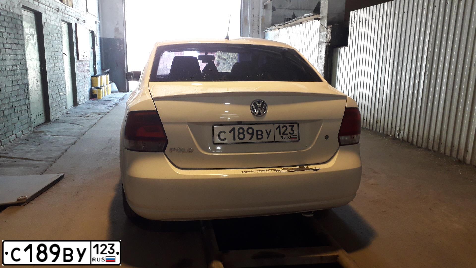 Фото автомобиля VOLKSWAGEN POLO, 2012 — госномер С189ВУ123. Цвет: Белый