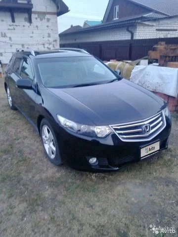 Фото автомобиля HONDA ACCORD TOURER HONDA ACCORD TOURER, 2008 — госномер М296РУ18. Цвет: Черный