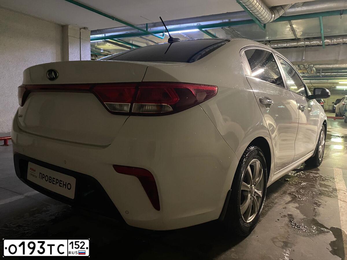 Фото автомобиля KIA RIO, 2017 — госномер Н526РС198