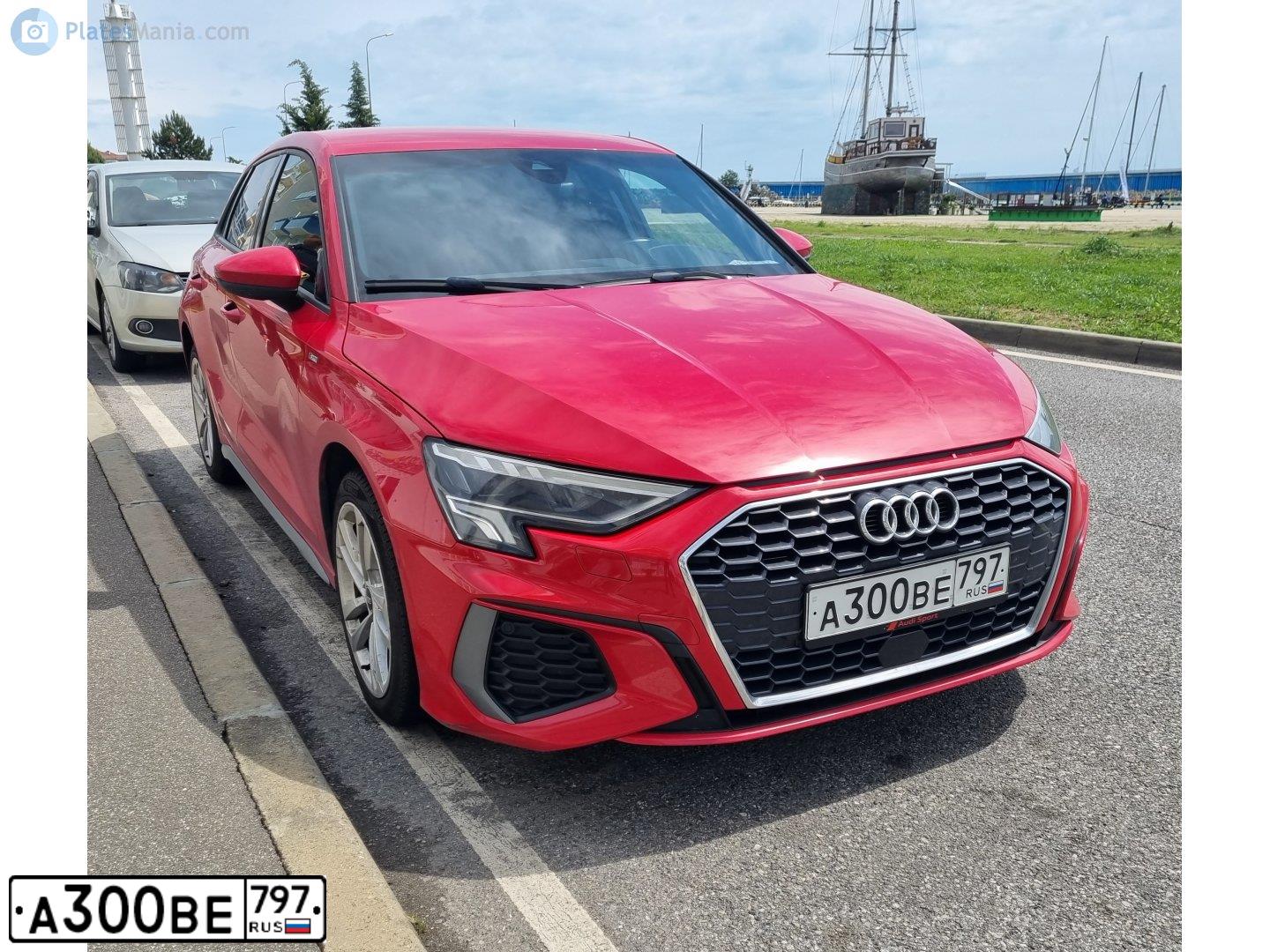 Фото автомобиля SKODA OCTAVIA, 2013 — госномер В864НР790. Цвет: ЧЕРНЫЙ