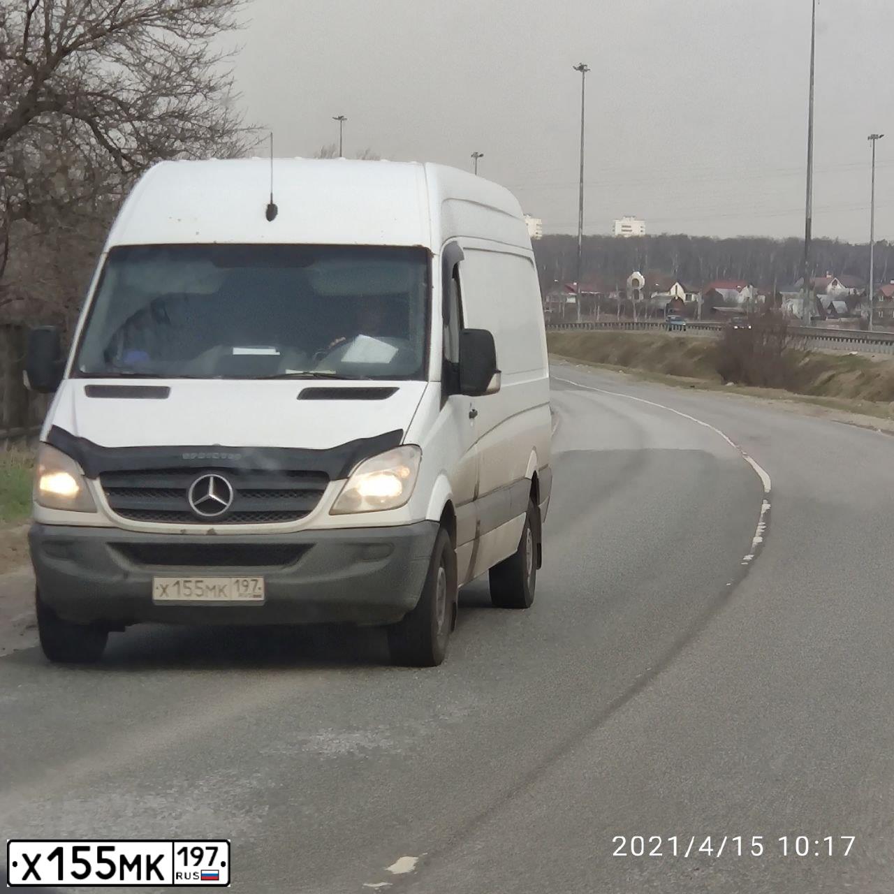 Фото автомобиля MERCEDES SPRINTER, 2011 — госномер Х155МК197. Цвет: БЕЛЫЙ