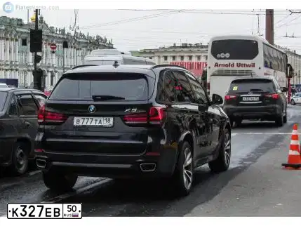 Фото автомобиля VAZ ВАЗ 2121, 1990 — госномер К327ЕВ50. Цвет: БЕЛЫЙ