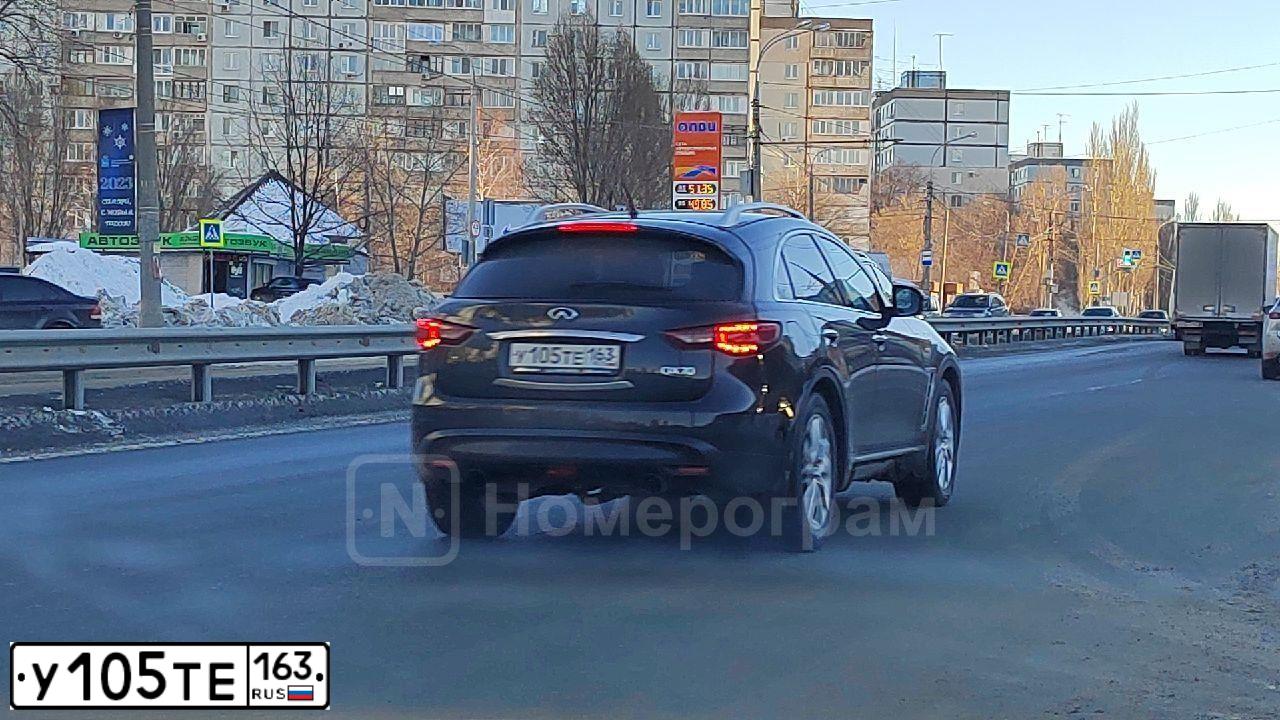 Фото автомобиля LEXUS RX300, 2004 — госномер А624РЕ142