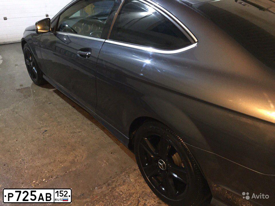Фото автомобиля MERCEDES C-KLASSE, 2012 — госномер Р002АТ152. Цвет: СЕРЫЙ