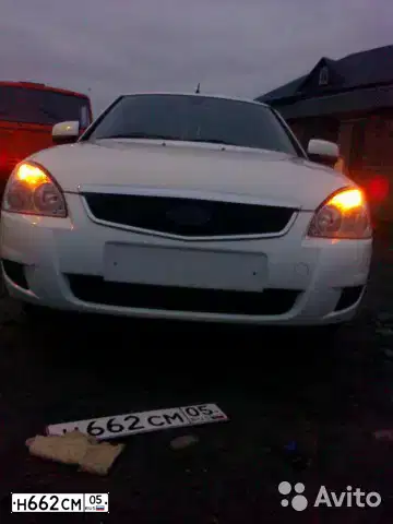 Фото автомобиля LADA 2170 PRIORA, 2011 — госномер Н841ХС05. Цвет: БЕЛЫЙ