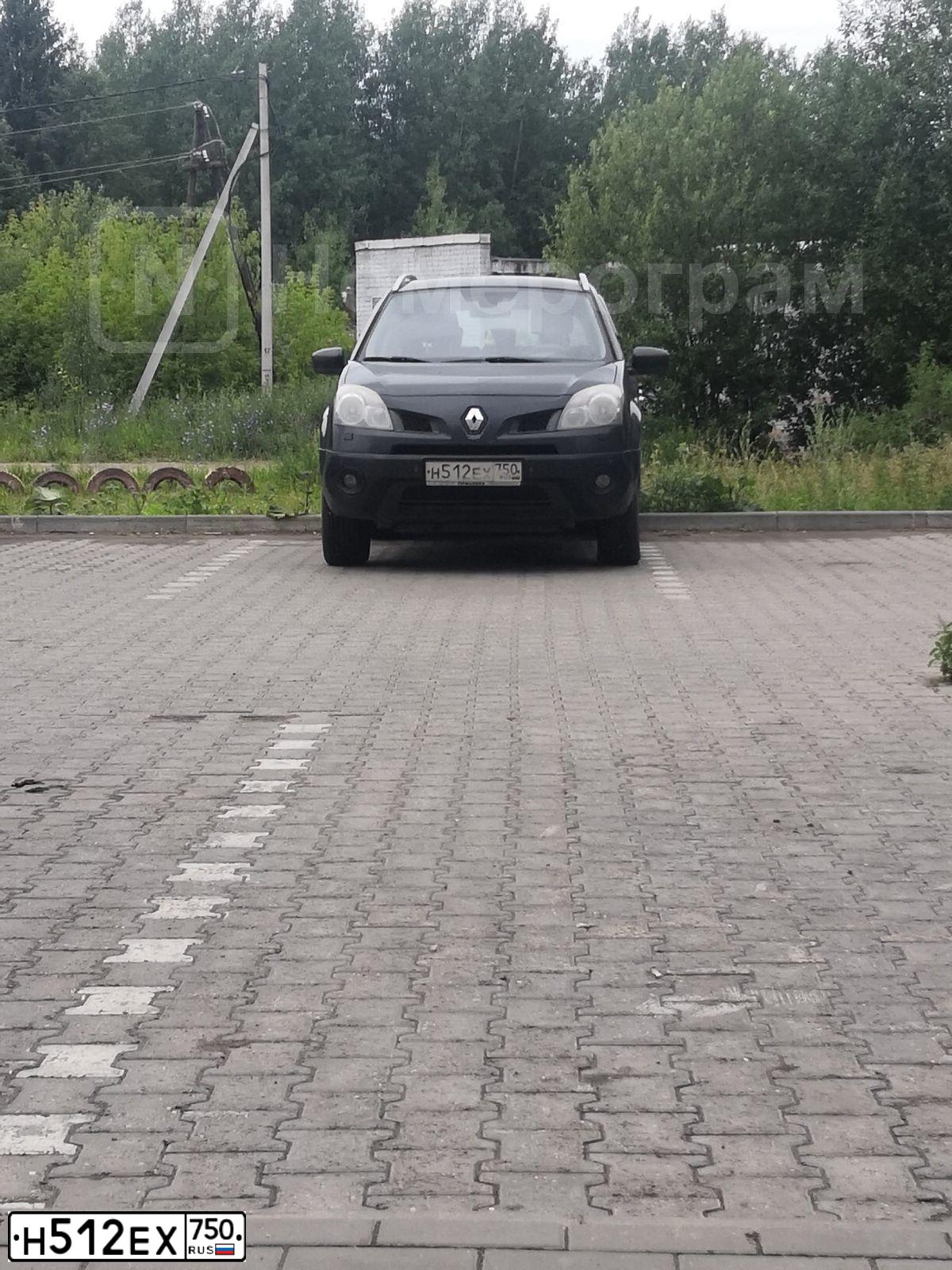 Фото автомобиля RENAULT KOLEOS, 2008 — госномер А434АЕ150. Цвет: ЧЕРНЫЙ