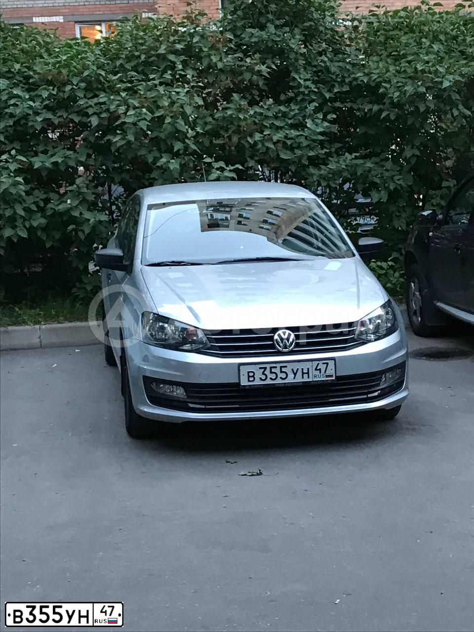 Фото автомобиля VOLKSWAGEN POLO, 2016 — госномер М754ХЕ198. Цвет: Серебристый