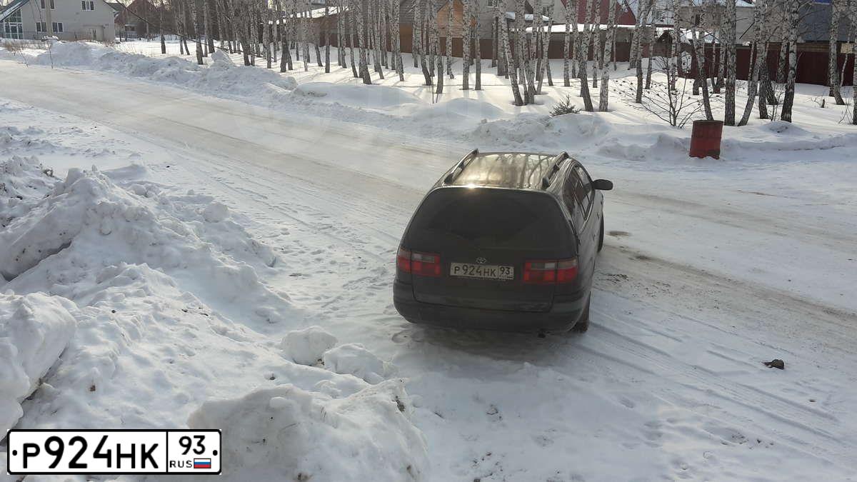 Фото автомобиля TOYOTA CALDINA, 1993 — госномер Н643МВ66