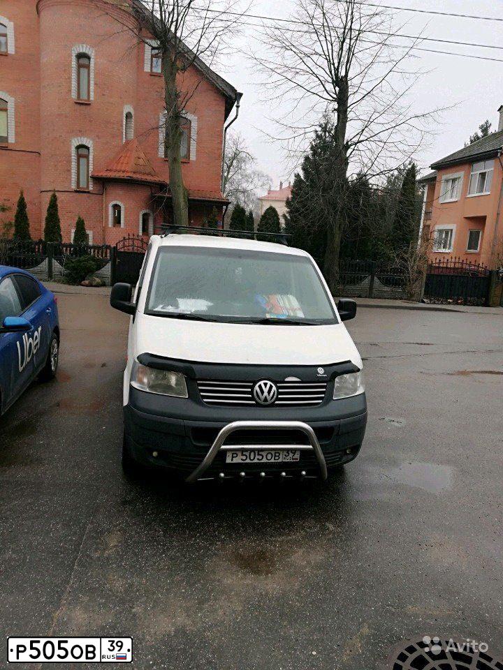 Фото автомобиля VOLKSWAGEN TRANSPORTER, 2006 — госномер С521НМ39. Цвет: БЕЛЫЙ