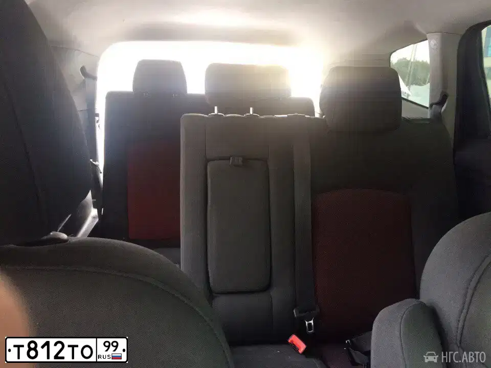Фото автомобиля LADA 2112, 2001 — госномер К752ТН46. Цвет: СЕРЕБРИСТЫЙ СЕРО-ЗЕЛЕНЫЙ