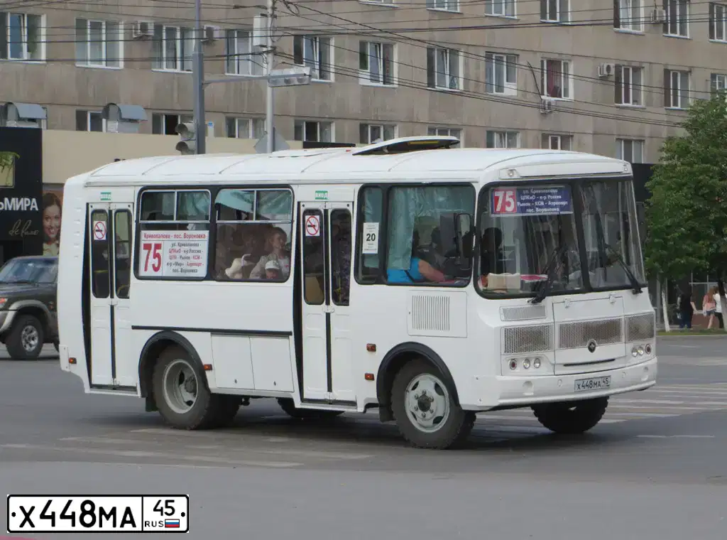 Фото автомобиля PAZ 3205, 2016 — госномер Х448МА45. Цвет: БЕЛЫЙ