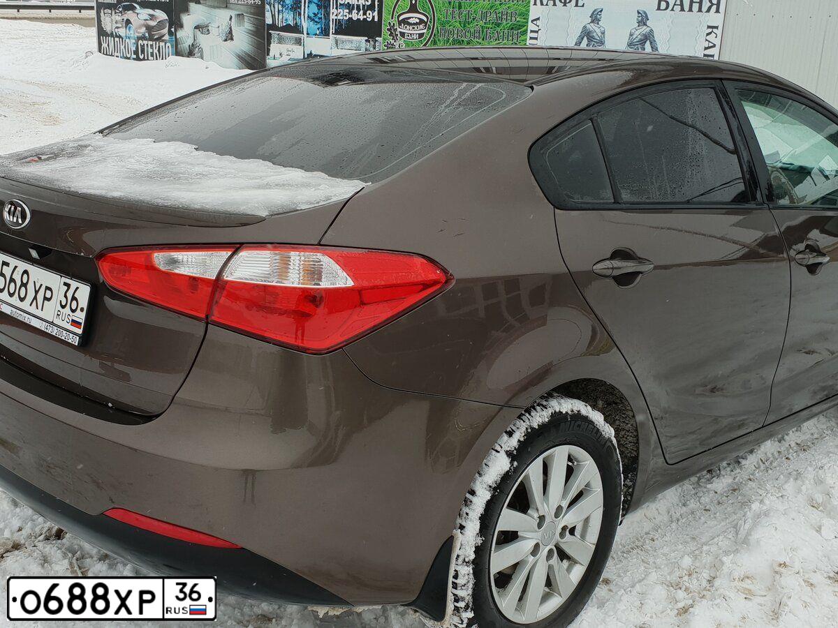 Фото автомобиля SKODA OCTAVIA, 2014 — госномер В700РН36. Цвет: СЕРЕБРИСТО-ЖЕЛТЫЙ