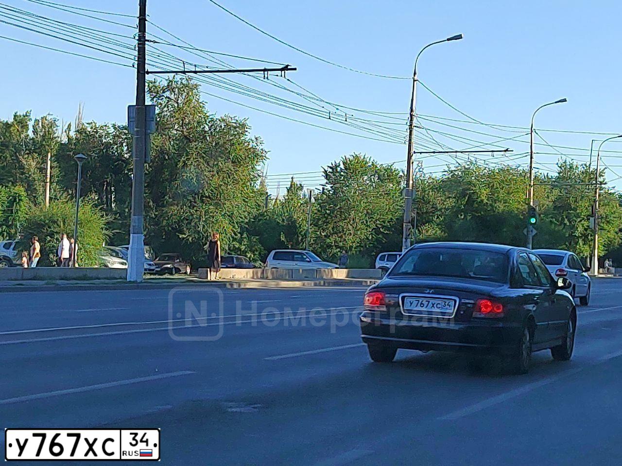 Фото автомобиля TAGAZ SONATA, 2006 — госномер М582ОА134. Цвет: ЧЕРНЫЙ