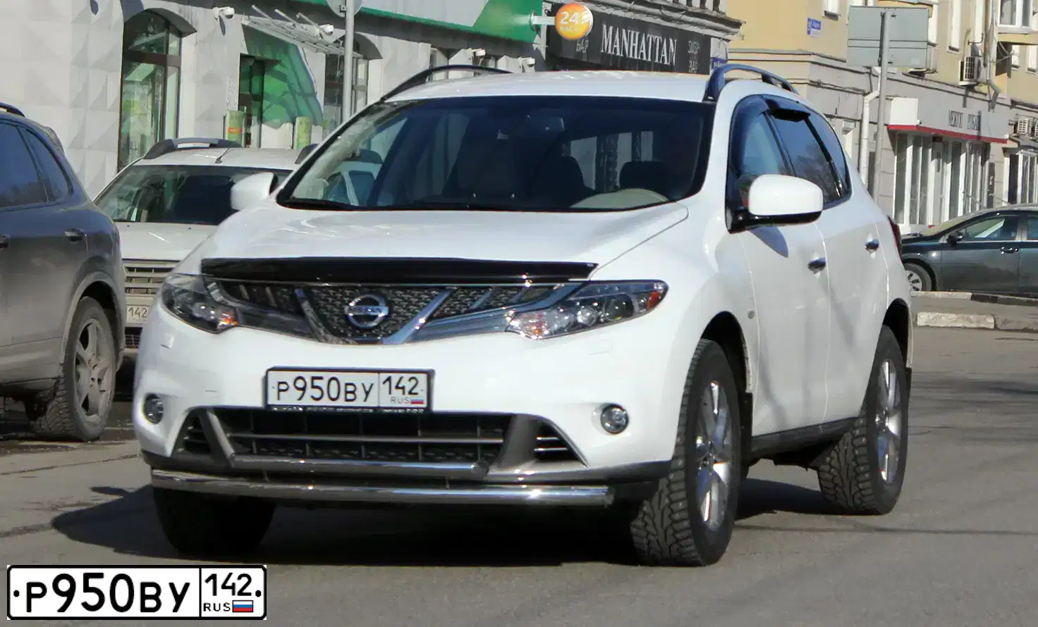 Фото автомобиля NISSAN MURANO, 2014 — госномер Р950ВУ142. Цвет: БЕЛЫЙ