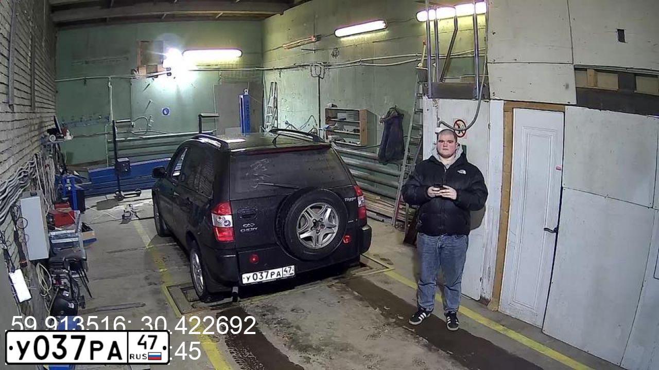 Фото автомобиля TAGAZ TINGO, 2009 — госномер С362ХЕ198. Цвет: ЧЕРНЫЙ