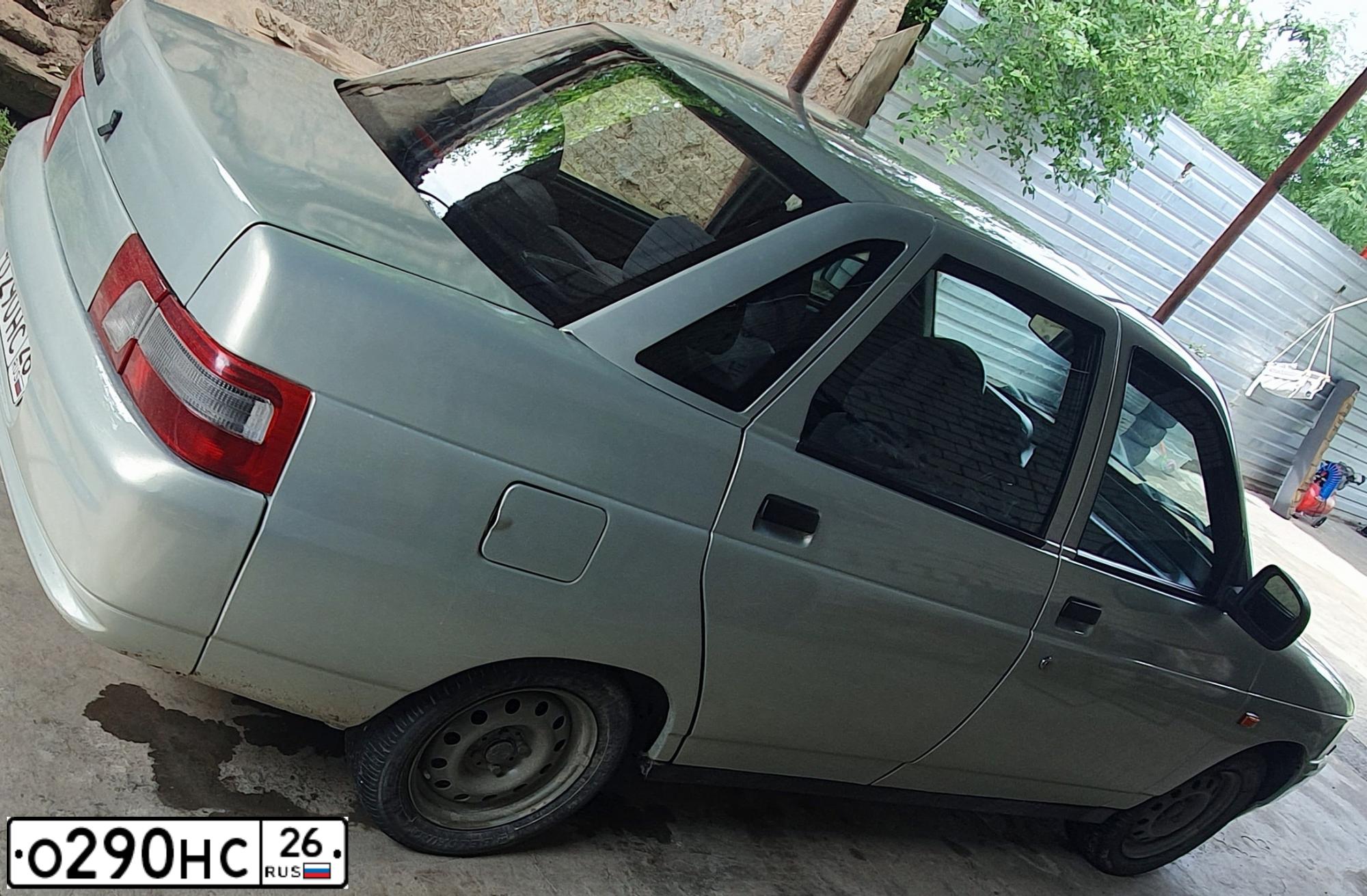 Фото автомобиля LADA 2110, 2003 — госномер В379МТ07. Цвет: СВЕТЛО-ЗЕЛЕНЫЙ