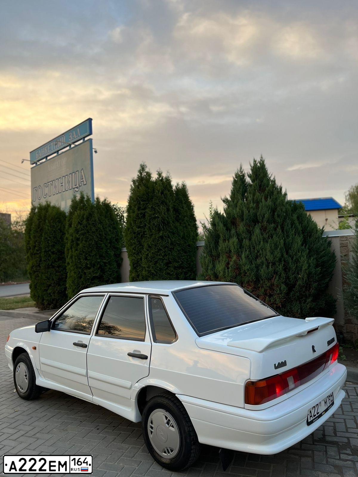 Фото автомобиля LADA 2170 PRIORA, 2014 — госномер А222ЕМ164. Цвет: Белый