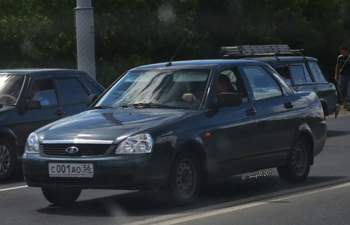 Фото автомобиля TOYOTA CAMRY, 2013 — госномер А001МР56. Цвет: ЧЕРНЫЙ МЕТАЛЛИК