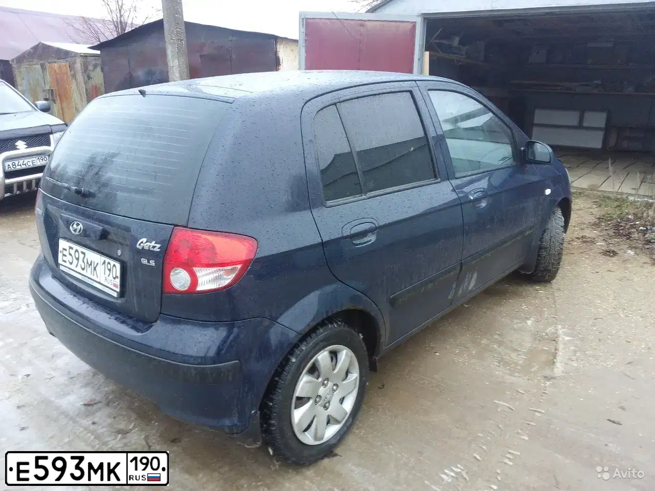 Фото автомобиля HYUNDAI GETZ, 2003 — госномер Н153ЕН136. Цвет: СИНИЙ ТЕМНЫЙ