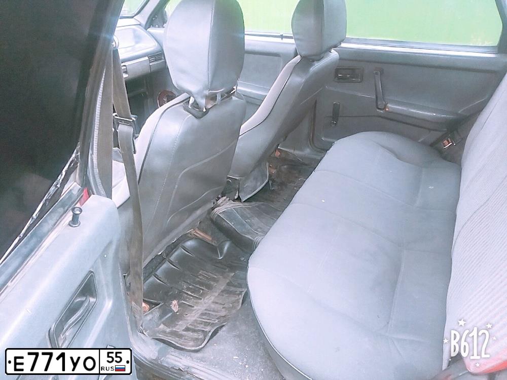 Фото автомобиля LADA 2109 SAMARA, 1996 — госномер Е771УО55. Цвет: Красный
