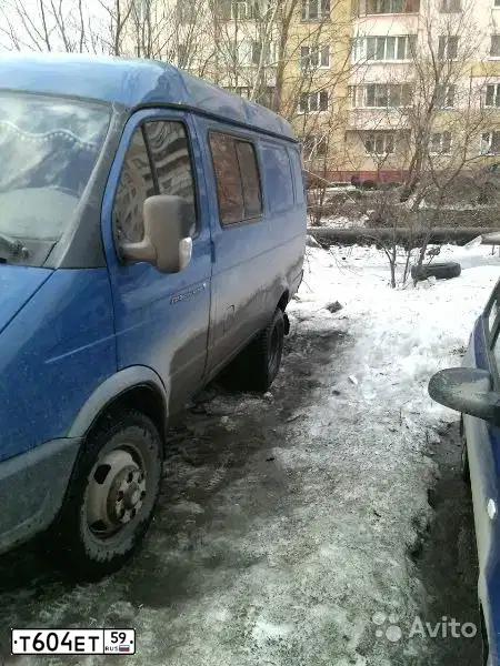 Фото автомобиля GAZ 2705 GAZEL, 2010 — госномер Т604ЕТ59. Цвет: ТЕМНО-СИНИЙ