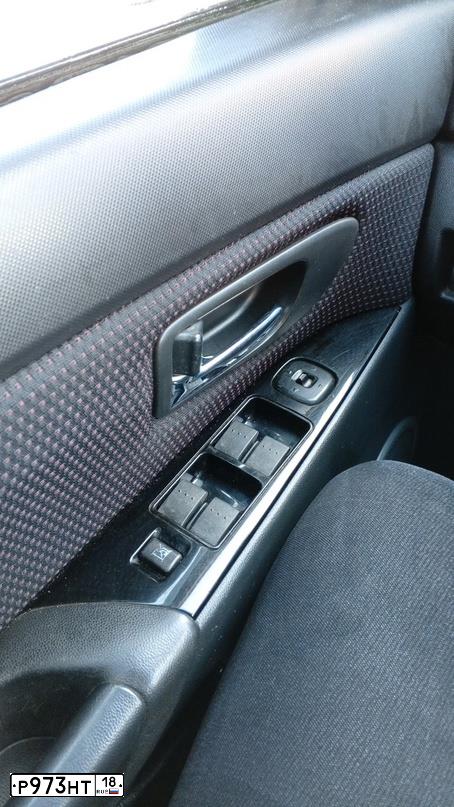 Фото автомобиля MAZDA 3, 2008 — госномер О786ТО33. Цвет: СЕРЫЙ