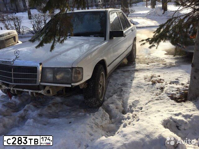Фото автомобиля MERCEDES C-KLASSE, 1987 — госномер В885УМ174. Цвет: Белый
