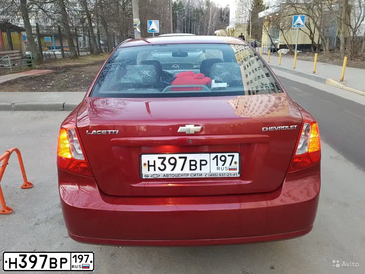 Фото автомобиля CHEVROLET LACETTI, 2010 — госномер Н397ВР197. Цвет: Красный