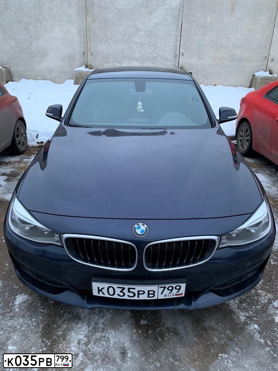 Фото автомобиля BMW SERIE 3 GT, 2014 — госномер К035РВ799. Цвет: СИНИЙ ТЕМНЫЙ