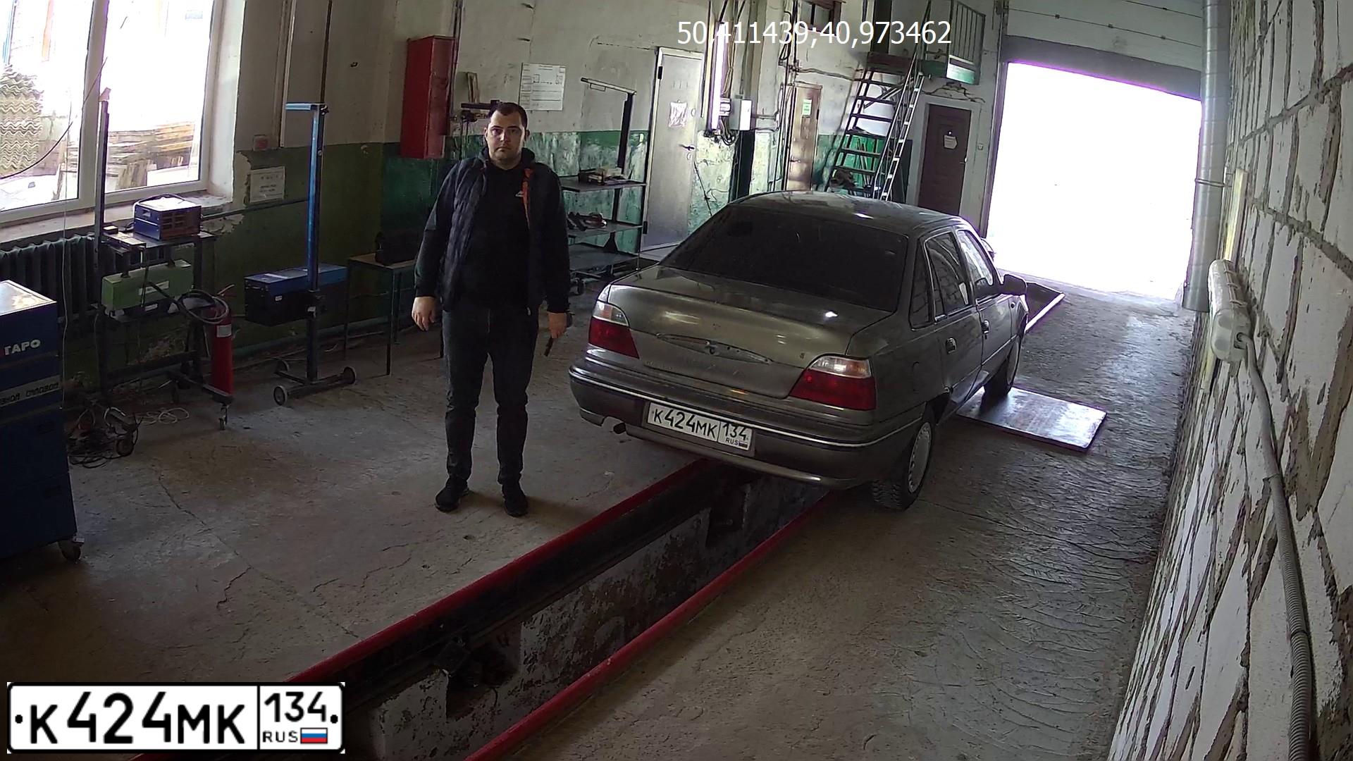 Фото автомобиля LADA 2170 PRIORA, 2007 — госномер Х596ОУ05. Цвет: СИНЕ-ЗЕЛЕНЫЙ